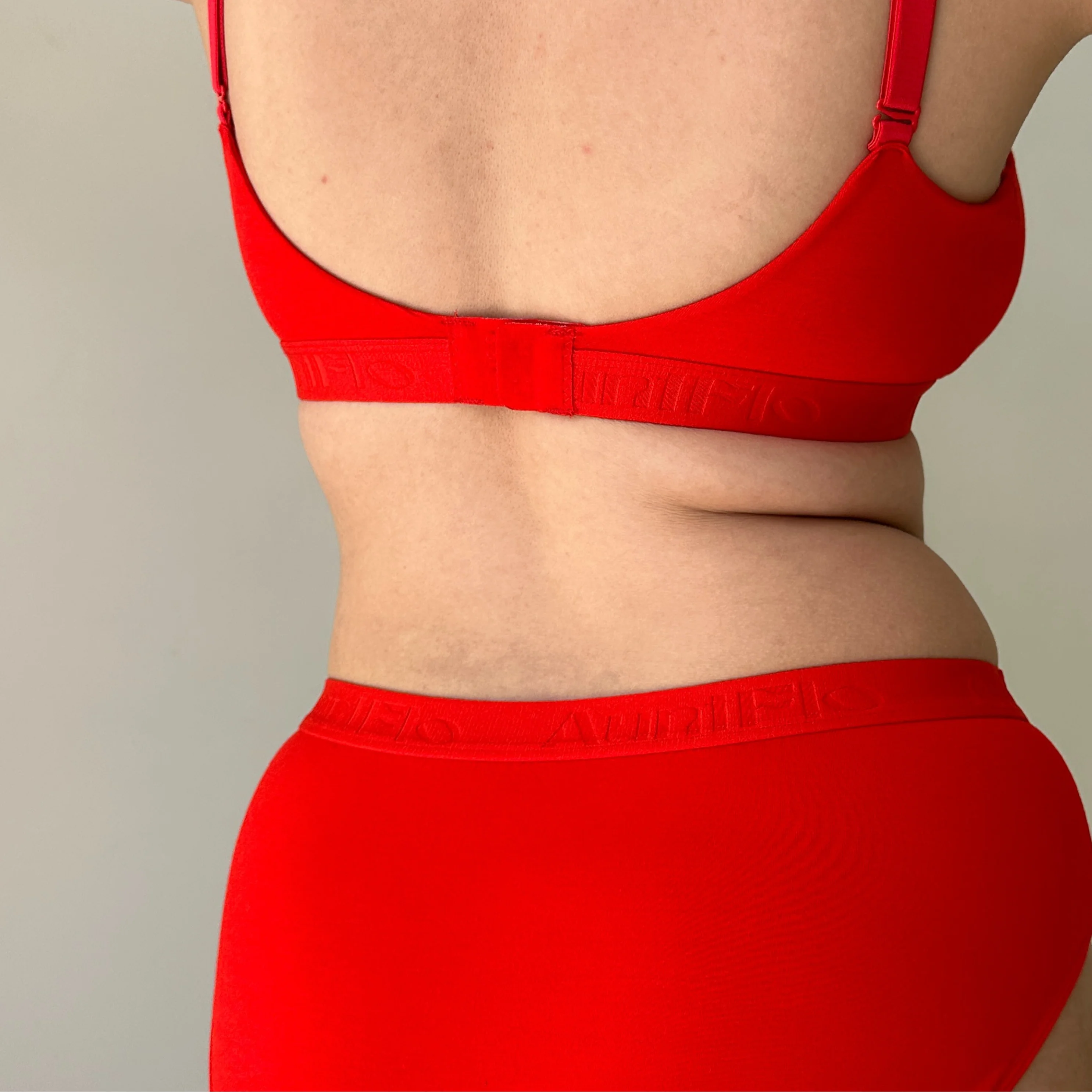 Red Scoop Neck Bralette - Image 3