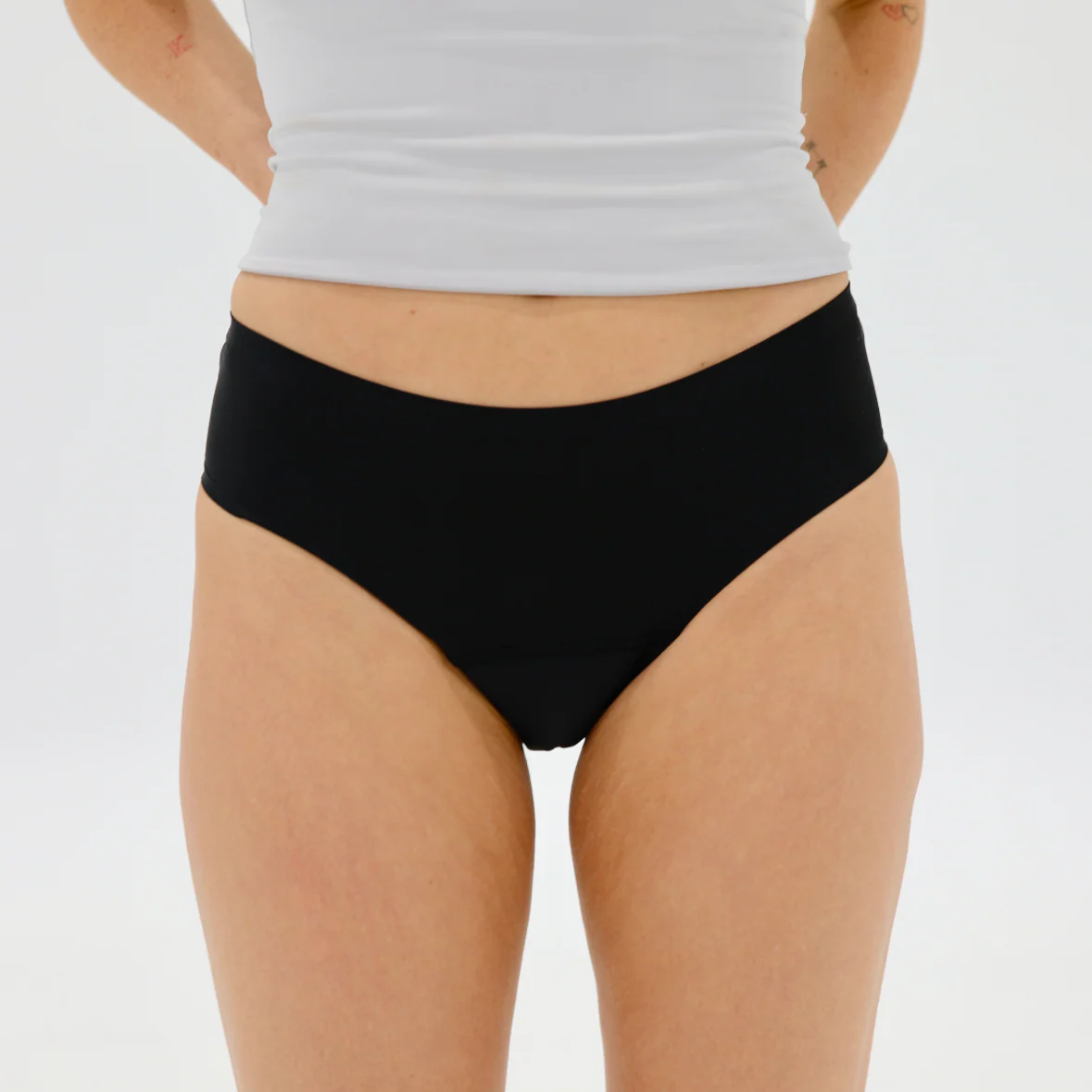 Seamless Active Period Undies - Image 4